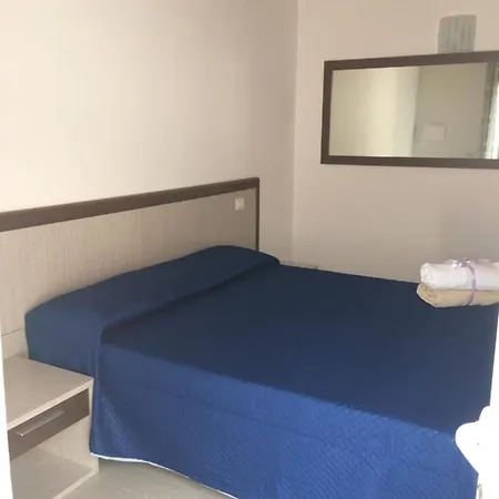 Sole E Sale 2 Alojamento de Acomodação e Pequeno-almoço 3*